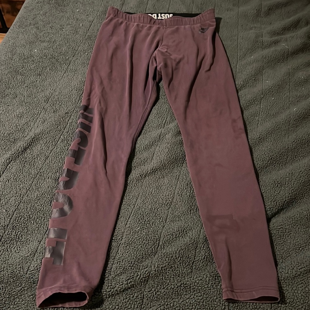 Medium Nike leggings